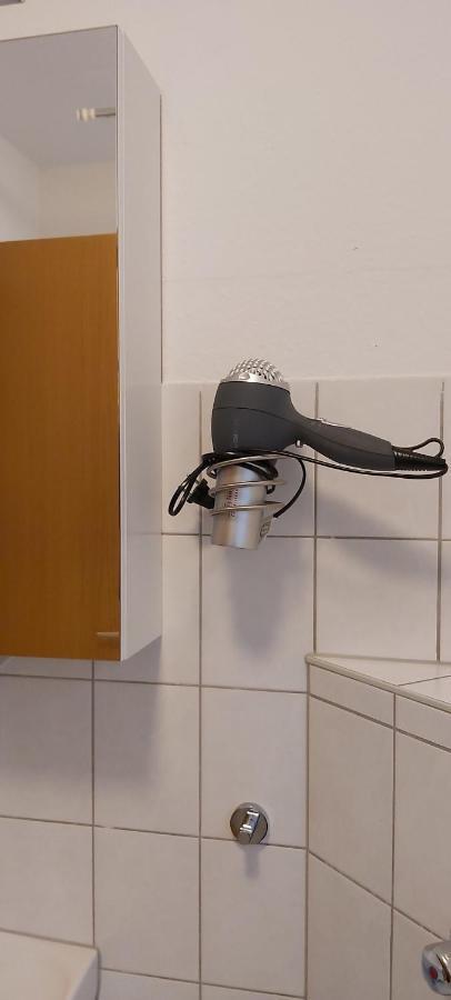 Gemuetliche Ferienwohnung Im Erdgeschoss- Jenaer Strasse Erfurt Kültér fotó